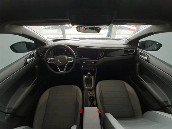 VOLKSWAGEN NIVUS 1.0 200 TSI TOTAL FLEX HIGHLINE AUTOMÁTICO
